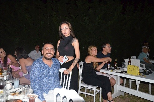 raQvZ.jpg