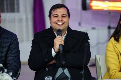 GmzsI.jpg