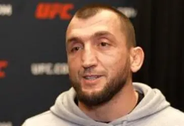 UFC dövüşçüsü Muslim Salikhov kimdir? Muslim Salikhov kaç yaşında, nereli?