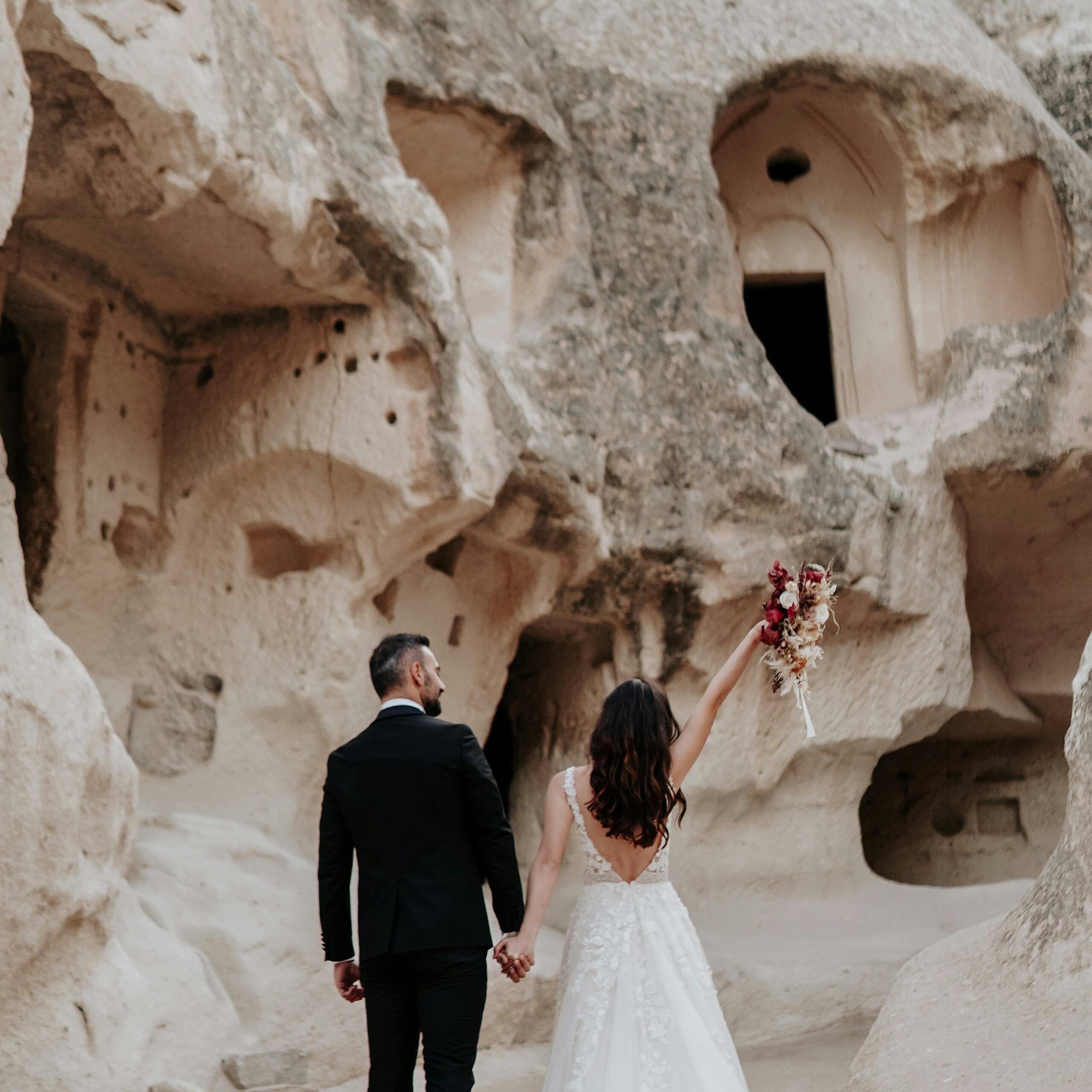Professional Photoshoot Cappadocia | Fairy Chimneys & Balloons