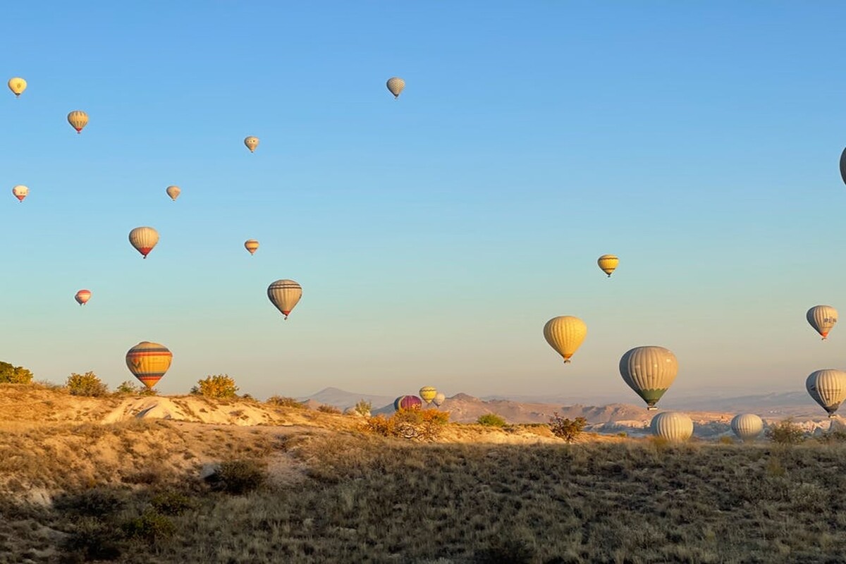 Hot Air Balloon Tour Çat Valley