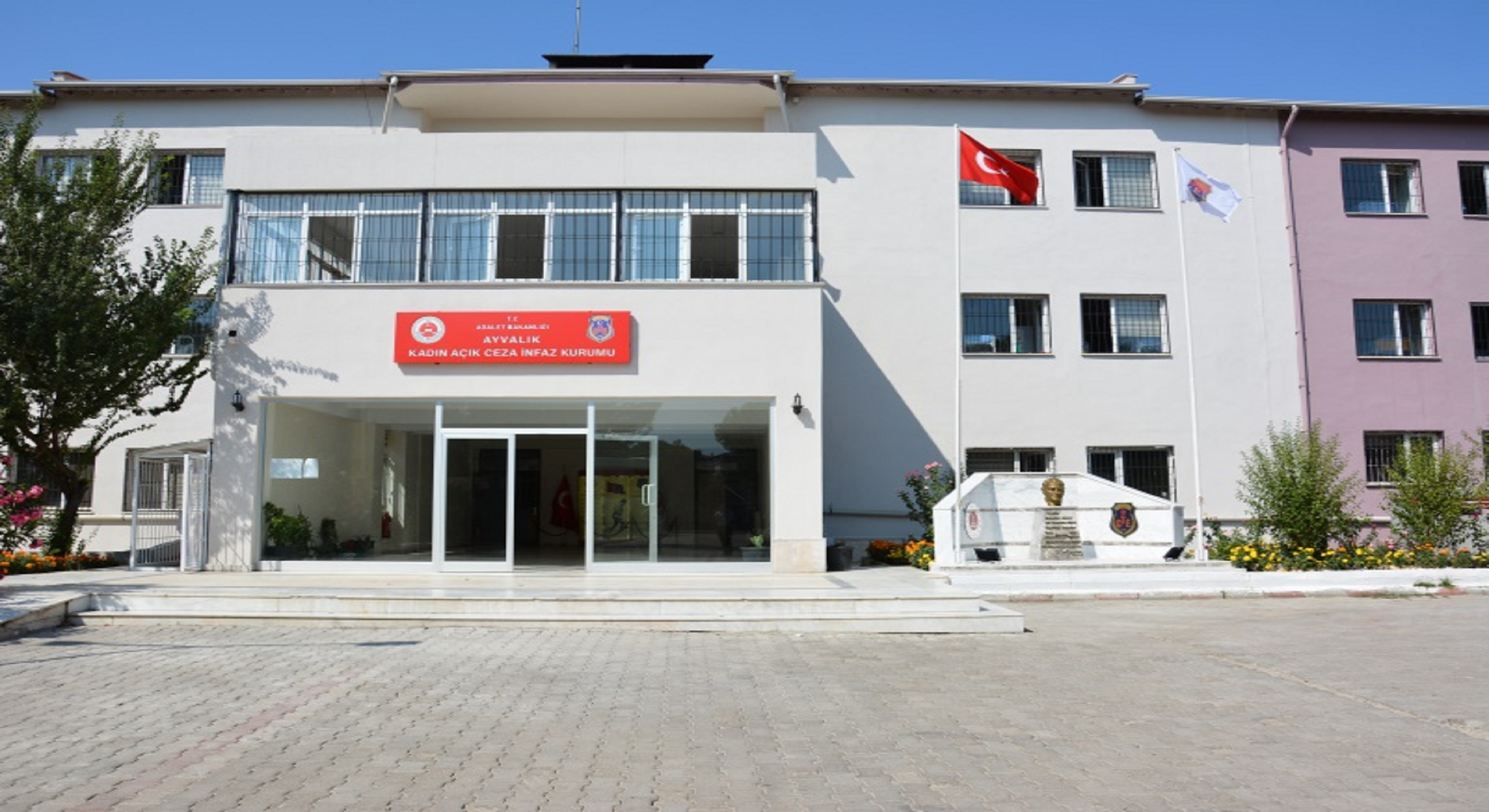 Ayvalik Kadin Açik Ceza Infaz Kurumu