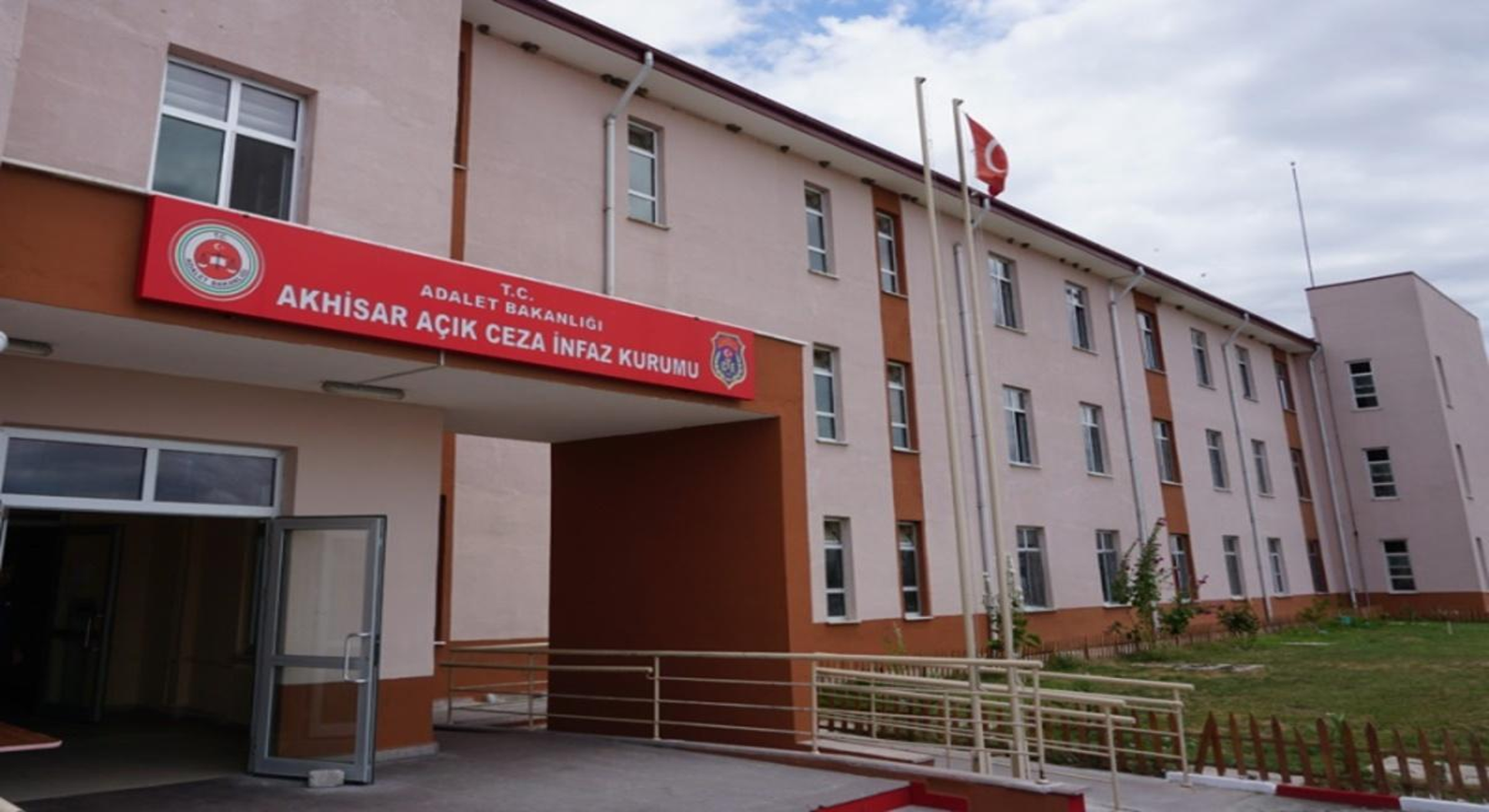 Akhisar Açik Ceza Infaz Kurumu