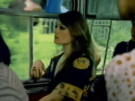 EFdF9K.gif